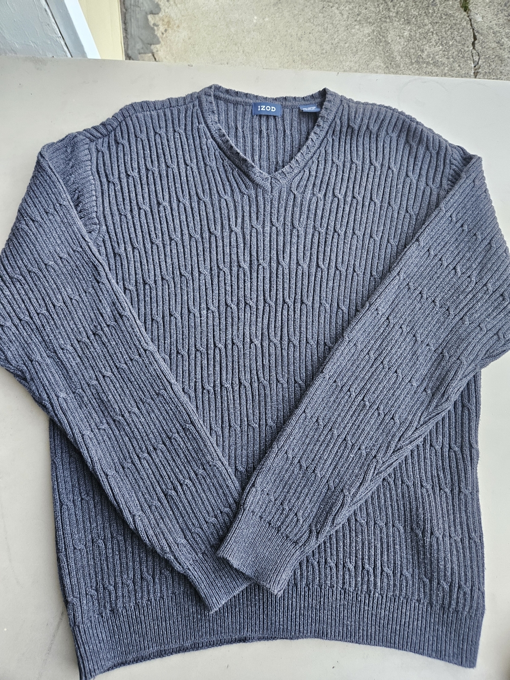 Izod Men's V-Neck Cable Knit Sweater in Slate Gray